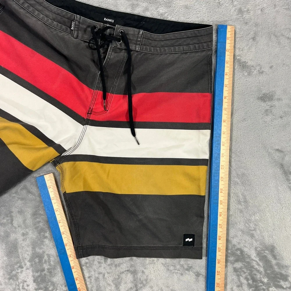 BANKS JOURNAL Board Shorts Mens 33 Charcoal Striped BS0093 Recycled Stretch